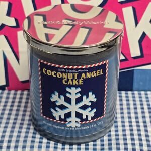 BBW Coconut Angel Cake Single Wick 8 oz. Candle Exclusive Christmas Gift Tag